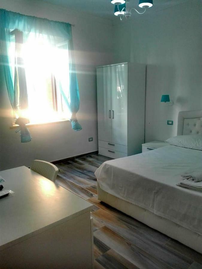 فندق La Terrazza Sul Mare مارينا دي كاميروتا المظهر الخارجي الصورة